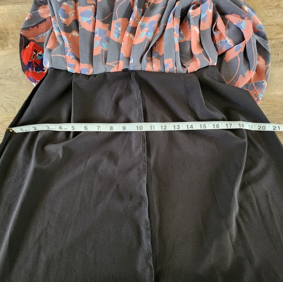 Modcloth Poppy Floral Pleated A-Line Chiffon Skirt - Picture 9 of 11